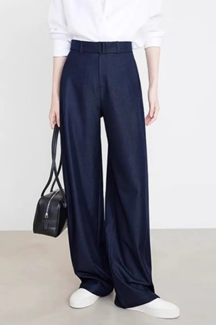 Are Women's Slim-Fit Suit Pants Comfortable Enough for All-Day Wear