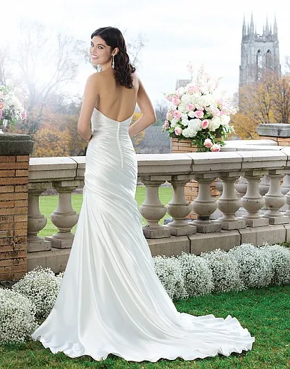 A Line Bridal Dress Appliqued Satin Wedding Dresses