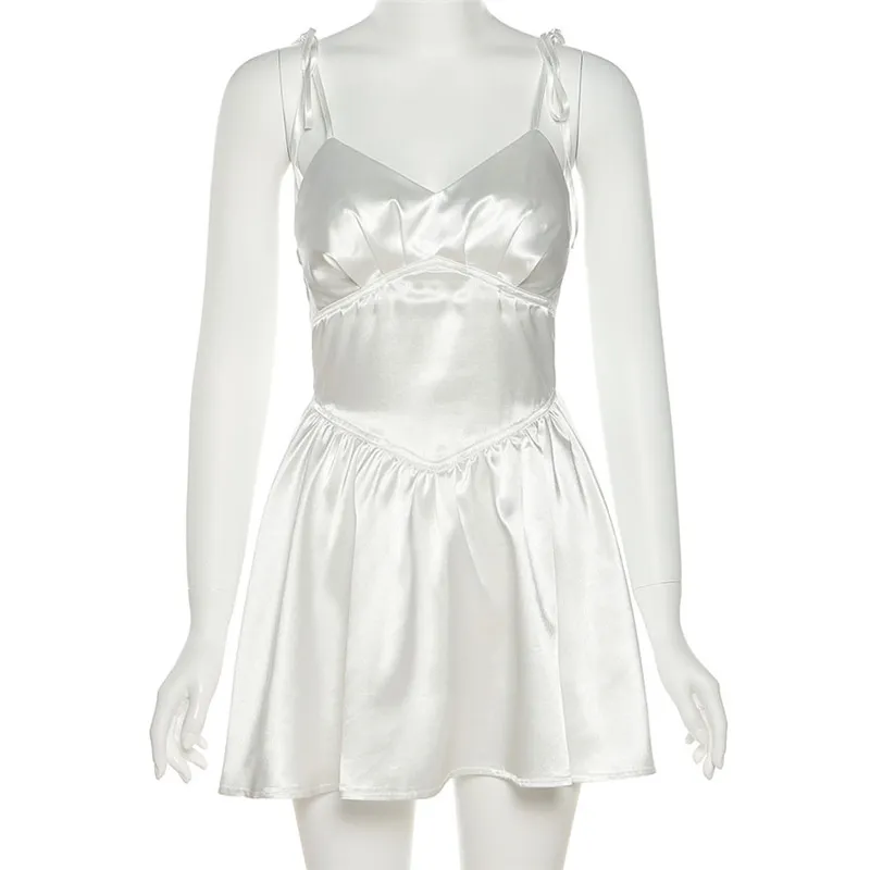 Cultivate One′ S Morality Low-Cut Loins Backless Dress