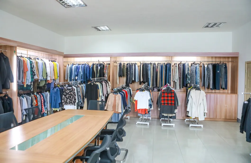 Fashion Ladies Denim Jeans Boyfriend Fit Soft Jeans