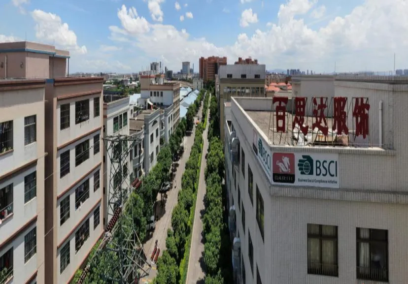 Low-Rise Bikini Sexy Men′s Thong Underwear