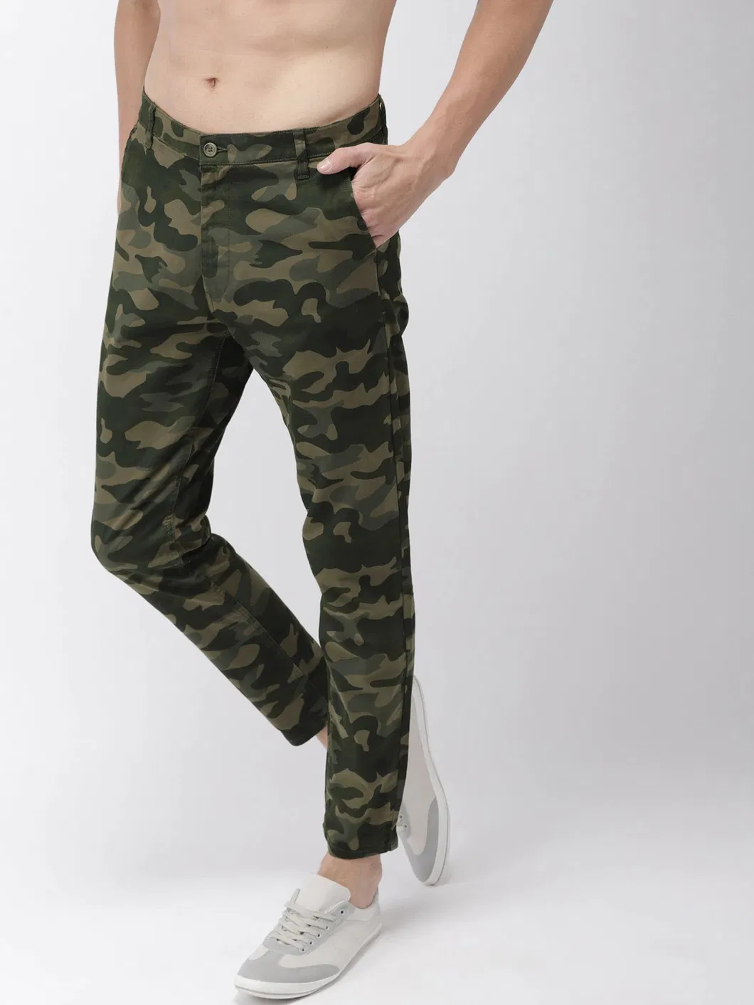 Men Olive Green Tapered Fit Camouflage Print Chinos Outdoor Weart Workpants
