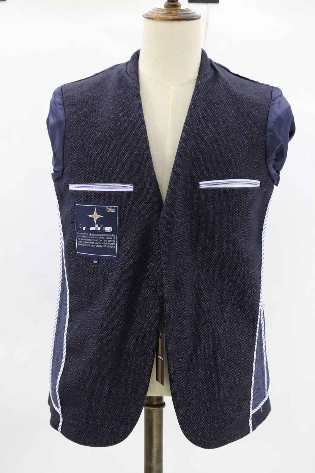 Men′s Navy Tailored Fit Signature Textured Jersey Sport Coat Unstructured Blazer