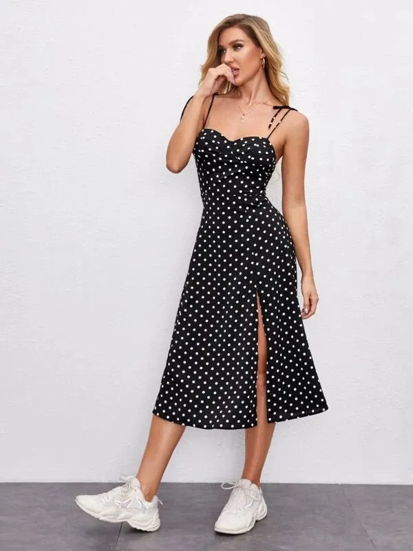 New Design off Shoulder Ruffle Frill Hem with Back Zipper Mini Fashion Dress