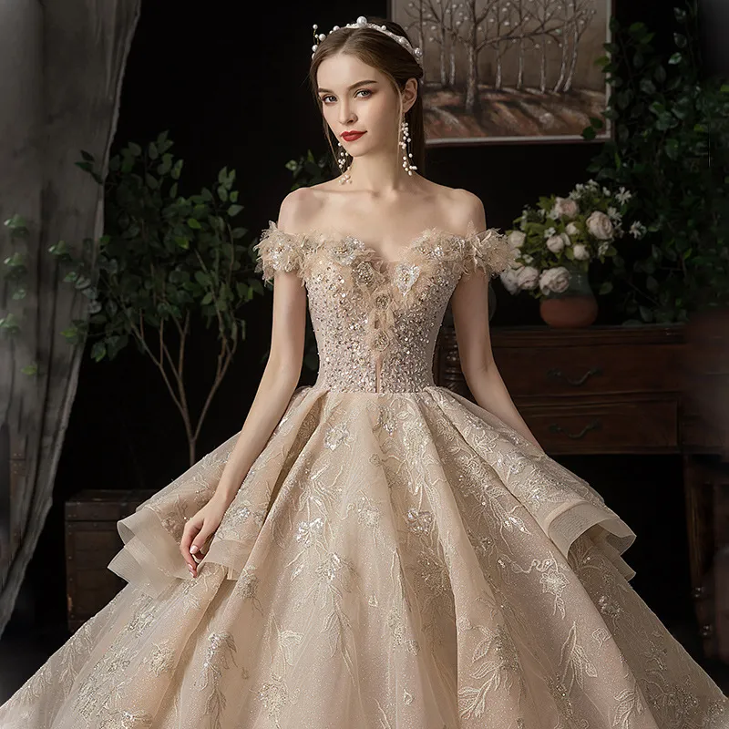 Shipping Immediately Lace Wedding Dress with Beading Decoration for Wedding